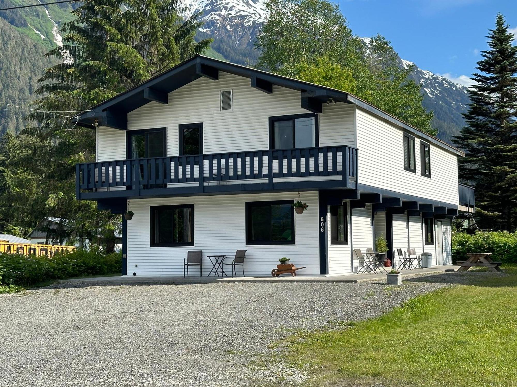 Bear Valley Guesthouse Stewart Εξωτερικό φωτογραφία