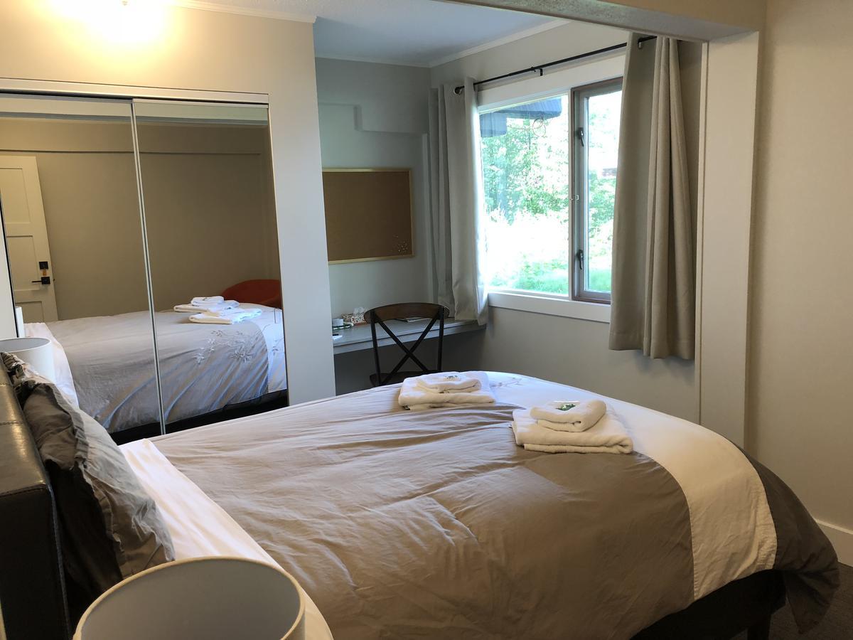 Bear Valley Guesthouse Stewart Εξωτερικό φωτογραφία