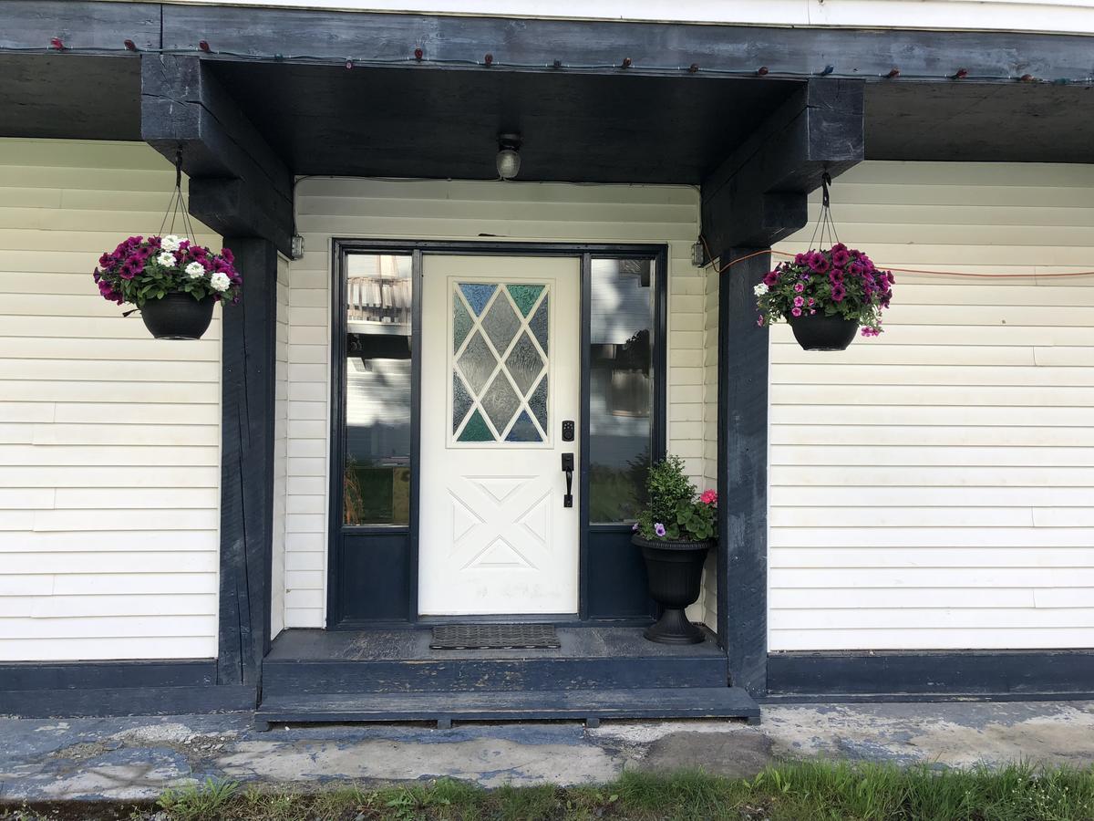 Bear Valley Guesthouse Stewart Εξωτερικό φωτογραφία