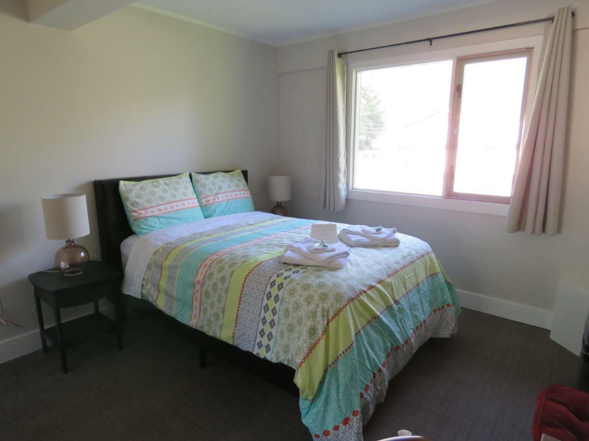 Bear Valley Guesthouse Stewart Εξωτερικό φωτογραφία
