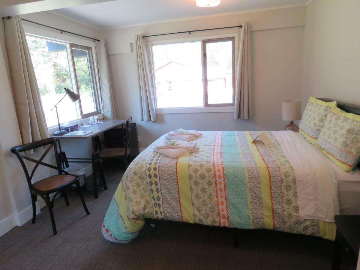 Bear Valley Guesthouse Stewart Εξωτερικό φωτογραφία